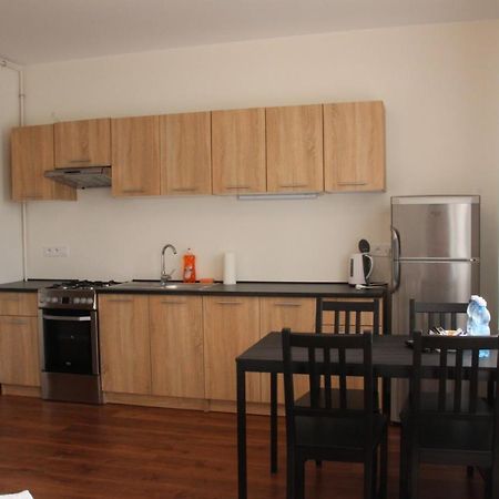 Fredry 8 Apartment Piastow Luaran gambar