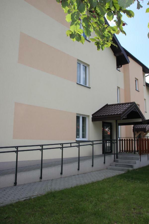 Fredry 8 Apartment Piastow Luaran gambar