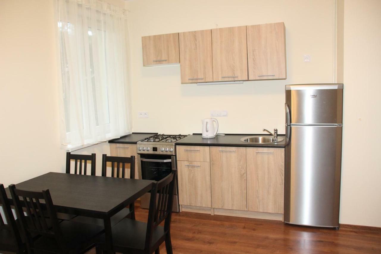 Fredry 8 Apartment Piastow Luaran gambar