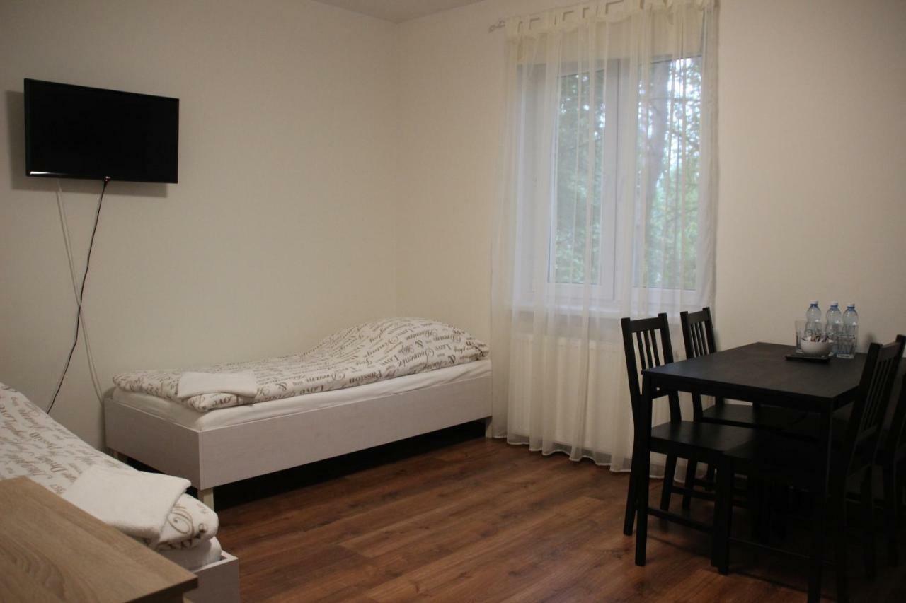 Fredry 8 Apartment Piastow Luaran gambar
